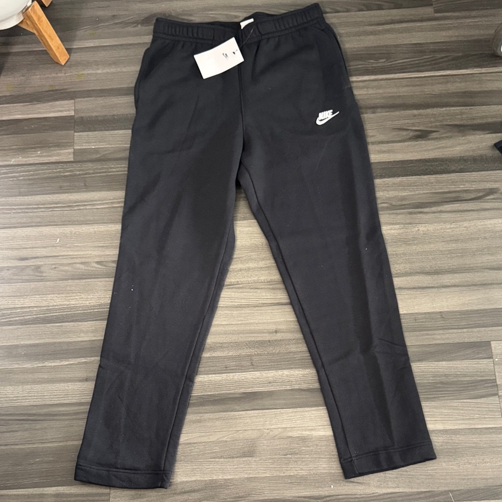 NWT Nike Men’s Black Sweatpants